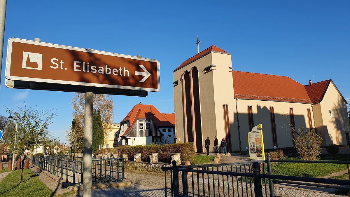 Ansicht Kirche von Westen